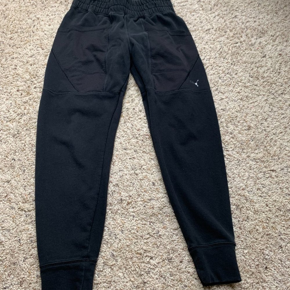 Puma Cuffed Sweatpants size small